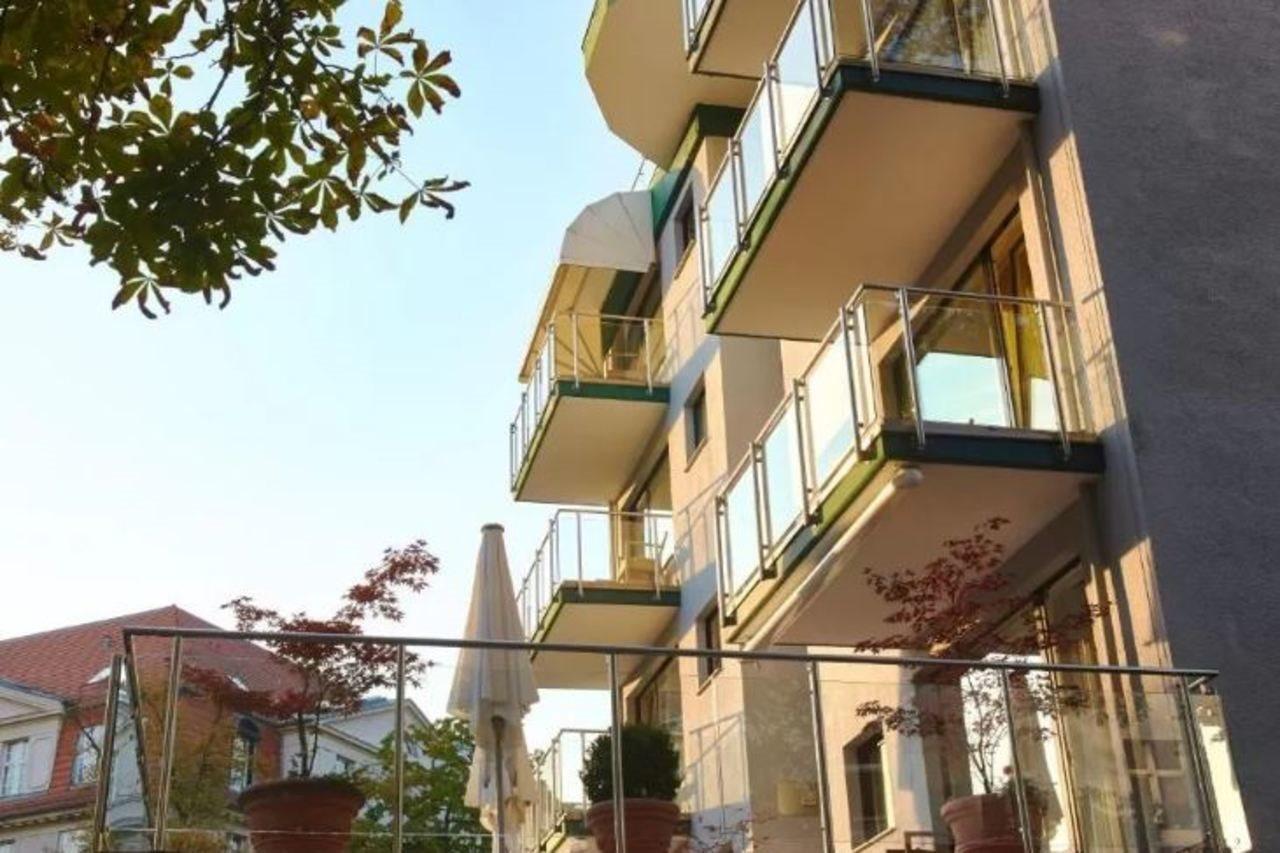 Bernstein Hotel Villa Kastania Berlin Exterior foto